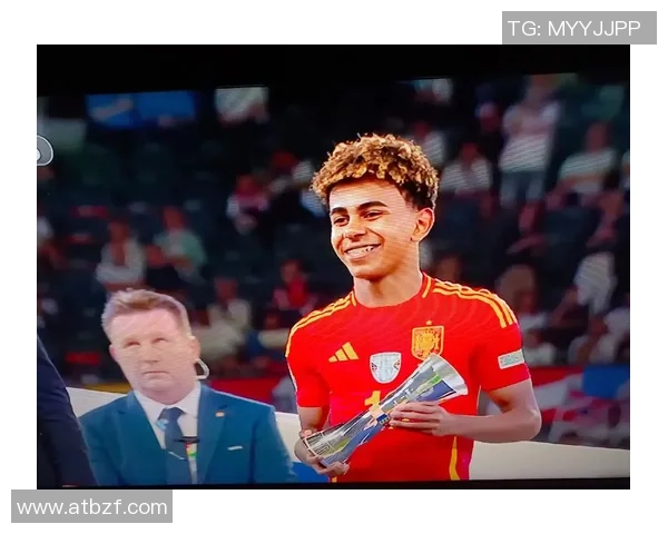 足球明星拼写挑战赛让你在比赛中领略足球魅力与语言的精彩结合 足球明星拼写挑战赛让你在比赛中领略足球魅力与语言的精彩结合